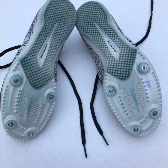Under Armour Other - Under Armour Kick Distance 3 track w/spikes size 9.5